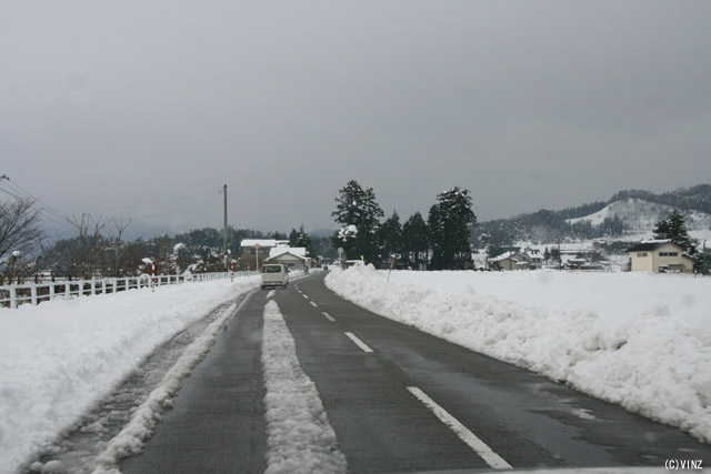 雪景色　雪道　道路 富山県の道路 富山市八尾町